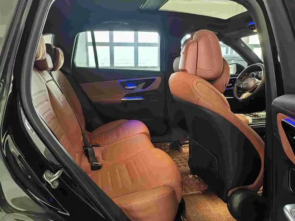 Mercedes-Benz Mercedes-Benz GLC 2023 GLC 260 L 4MATIC Sport 5-seat 2023 - thumbnail 10