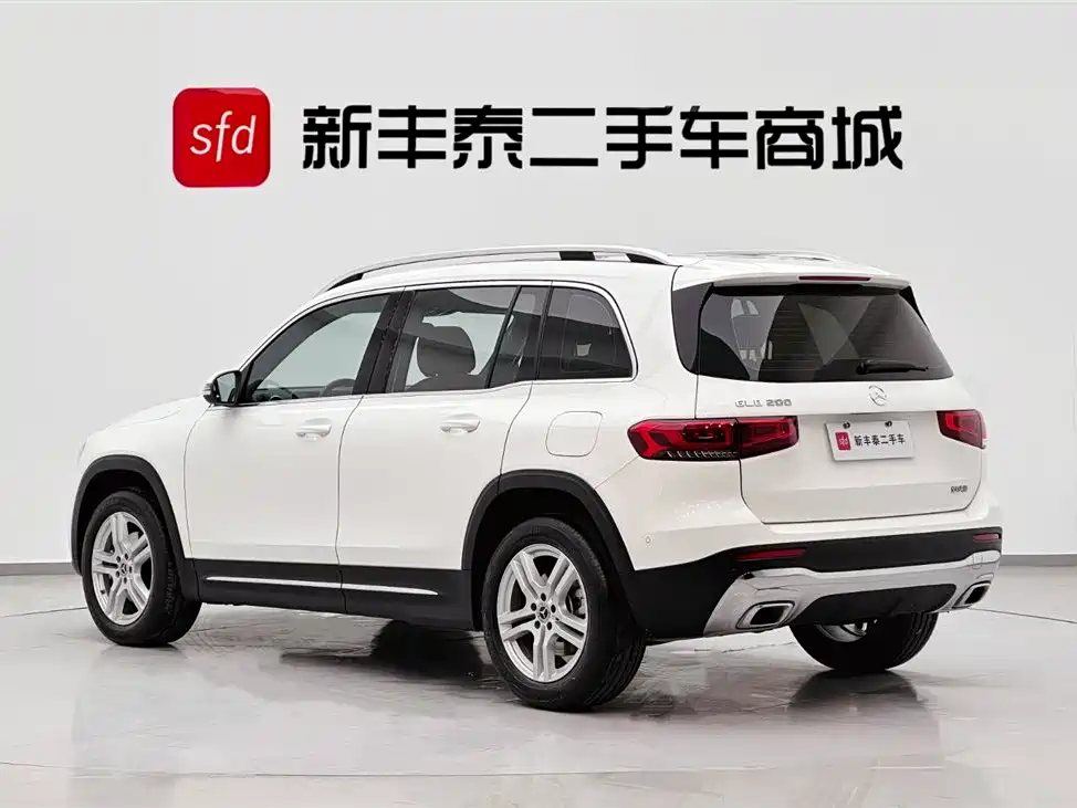 Mercedes-Benz Mercedes-Benz GLB 2023 GLB 200 Style 2023 - thumbnail 4