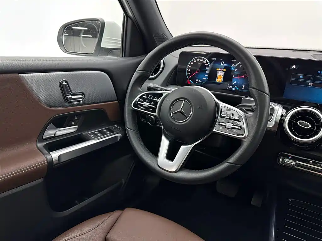 Mercedes-Benz Mercedes-Benz GLB 2023 GLB 200 Style 2023 - thumbnail 9