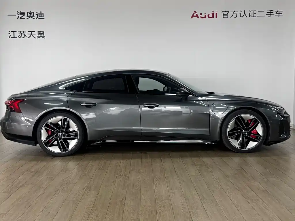 Audi Audi RS e-tron GT 2023 Base Model 2022 - thumbnail 3