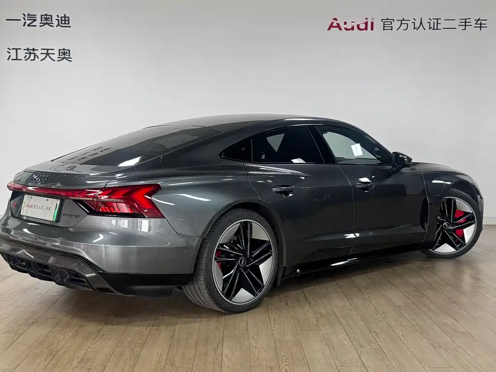 Audi Audi RS e-tron GT 2023 Base Model 2022 - thumbnail 4