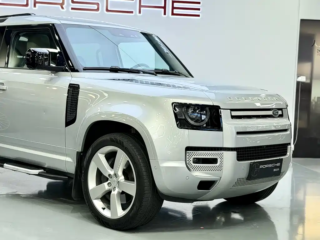 Land Rover Land Rover Defender 2022 90 3.0T P400 XS 2021 - thumbnail 23