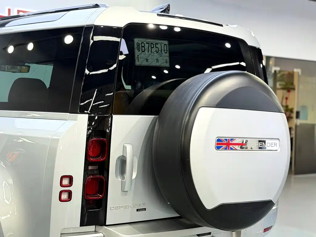 Land Rover Land Rover Defender 2022 90 3.0T P400 XS 2021 - thumbnail 25