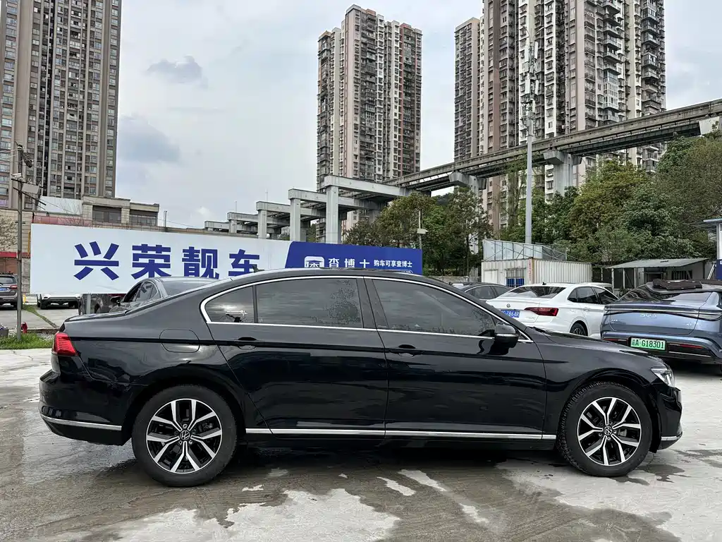 Volkswagen Magotan 2020 330TSI DSG Leading Model 2022 - thumbnail 8