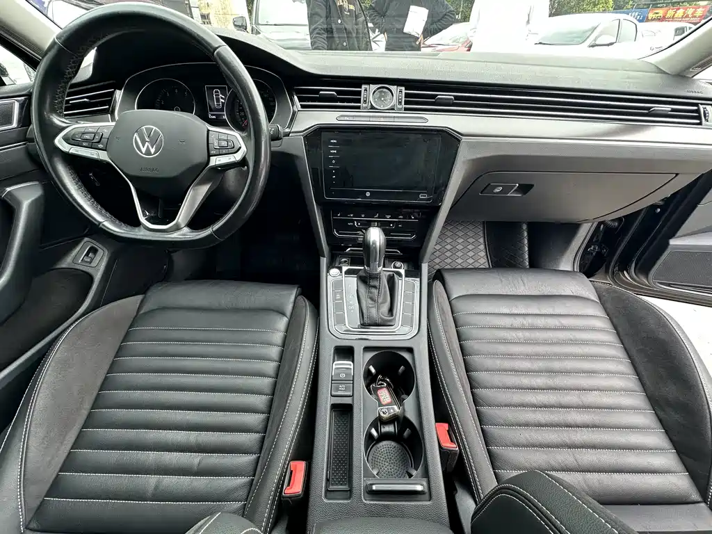 Volkswagen Magotan 2020 330TSI DSG Leading Model 2022 - thumbnail 20