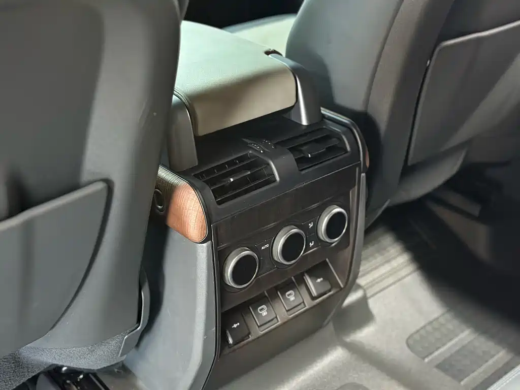 Land Rover Land Rover Defender 2020 110 P400 HSE 2021 - thumbnail 20