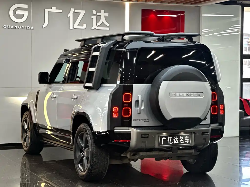 Land Rover Land Rover Defender 2020 110 P400 HSE 2021 - thumbnail 23