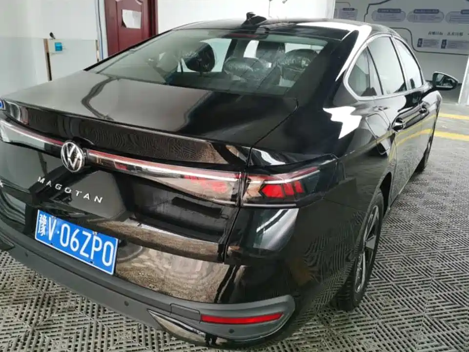 Volkswagen Magotan 2026 300TSI Premium Edition 2026 - thumbnail 3