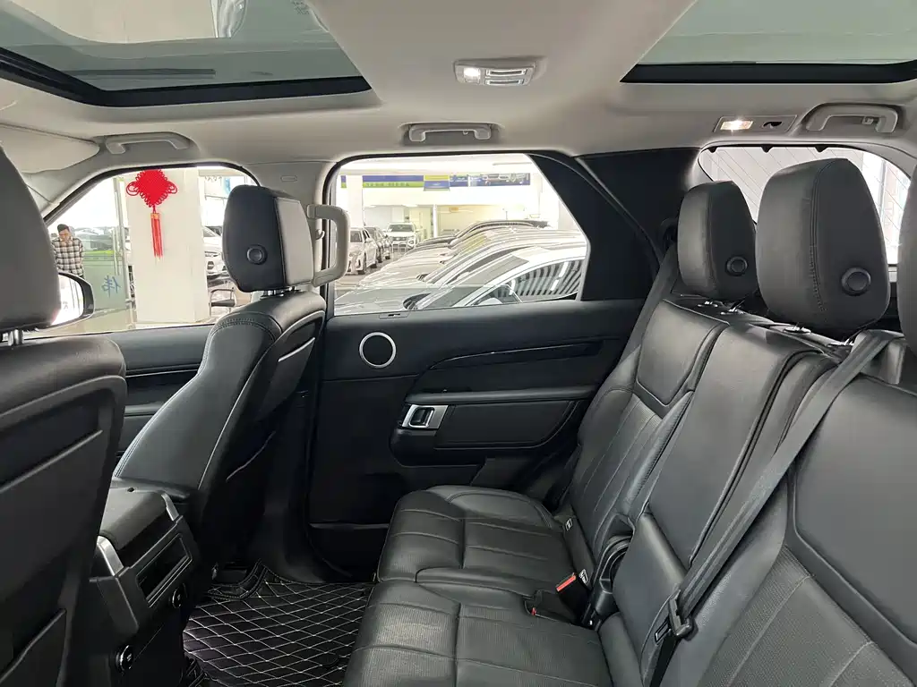 Land Rover Discovery 2018 3.0 SC V6 SE 2019 - thumbnail 14