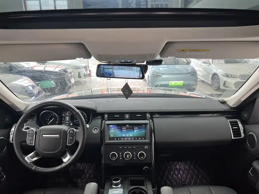 Land Rover Discovery 2018 3.0 SC V6 SE 2019 - thumbnail 16