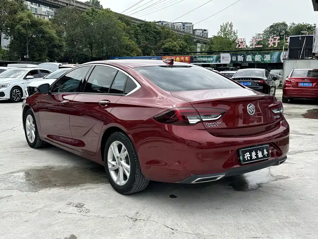 Buick Buick Regal 2021 552T Essence 2022 - thumbnail 4