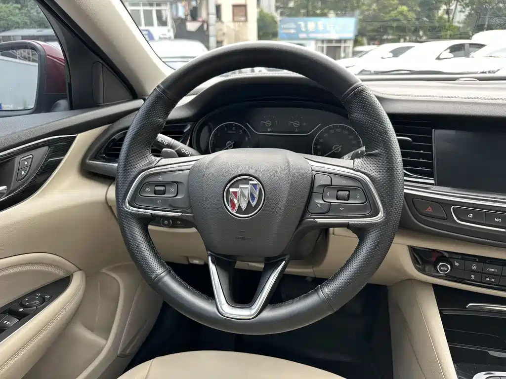 Buick Buick Regal 2021 552T Essence 2022 - thumbnail 16