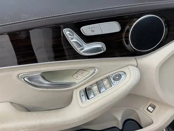 Mercedes-Benz Mercedes-Benz C-Class 2016 C 200 L Sport 2016 - thumbnail 11