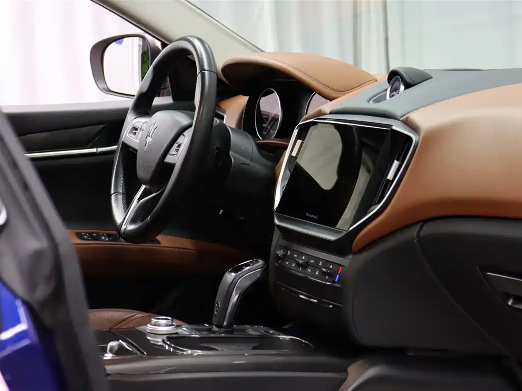 Maserati Maserati Ghibli 2021 3.0T GranSport 2021 - thumbnail 16