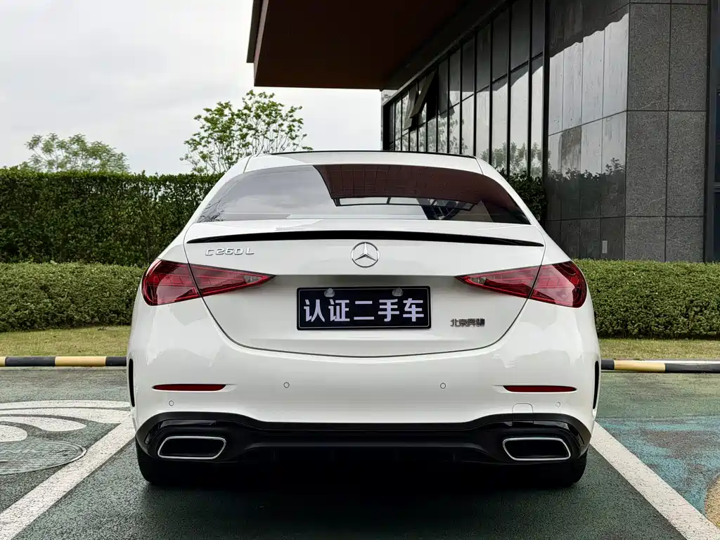 Mercedes-Benz Mercedes-Benz C-Class 2023 C 260 L Night Sport Edition 2023 - thumbnail 2