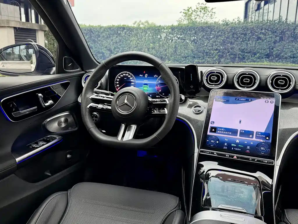 Mercedes-Benz Mercedes-Benz C-Class 2023 C 260 L Night Sport Edition 2023 - thumbnail 12