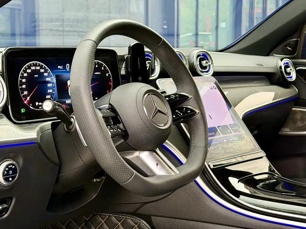 Mercedes-Benz Mercedes-Benz C-Class 2023 C 260 L Night Sport Edition 2023 - thumbnail 19