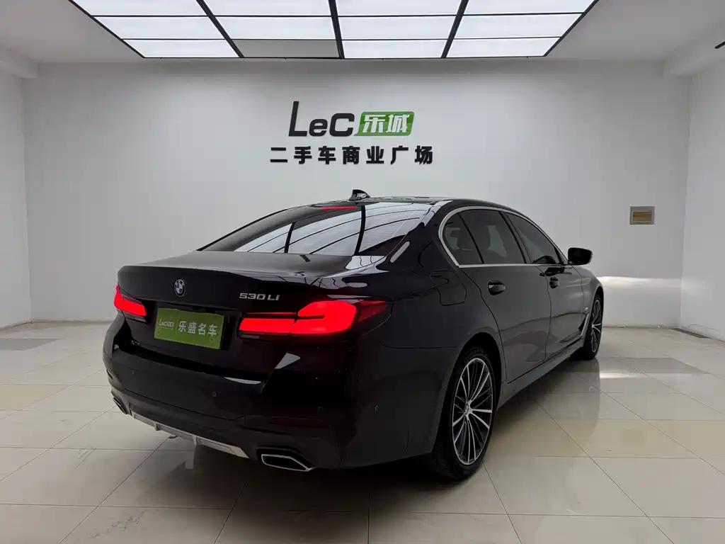 BMW BMW 5 Series 2022 Model Year Facelift 530Li xDrive M Sport Package 2022 - thumbnail 5