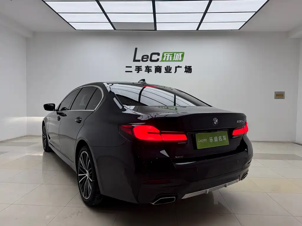 BMW BMW 5 Series 2022 Model Year Facelift 530Li xDrive M Sport Package 2022 - thumbnail 6