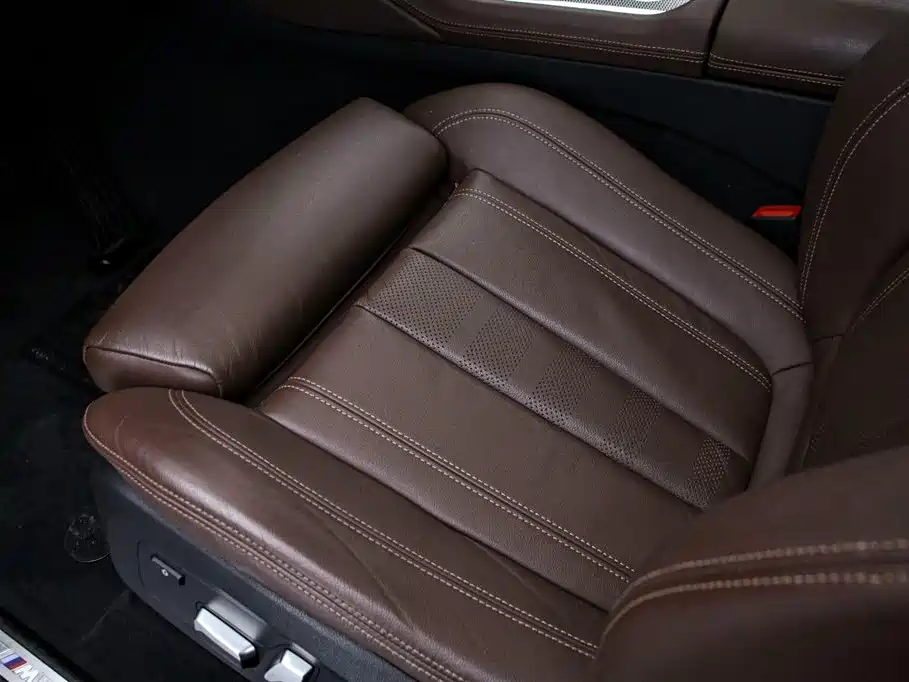 BMW BMW X6 xDrive40i M Sport Package 2022 Model Year 2023 - thumbnail 13