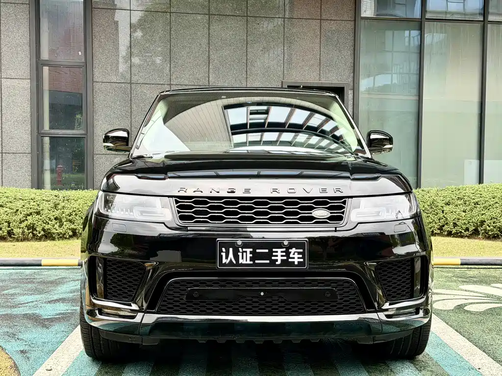 Land Rover Range Rover Sport 2018 3.0 SC V6 Dynamic SE First Edition 2019 - thumbnail 2