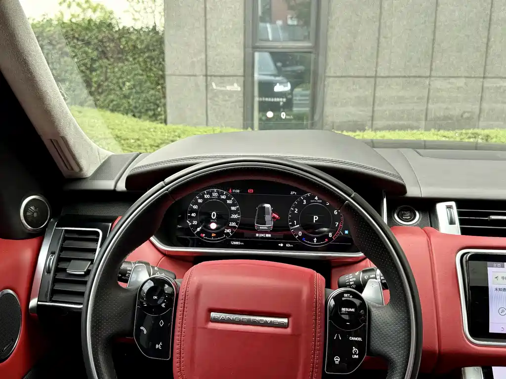 Land Rover Range Rover Sport 2018 3.0 SC V6 Dynamic SE First Edition 2019 - thumbnail 16