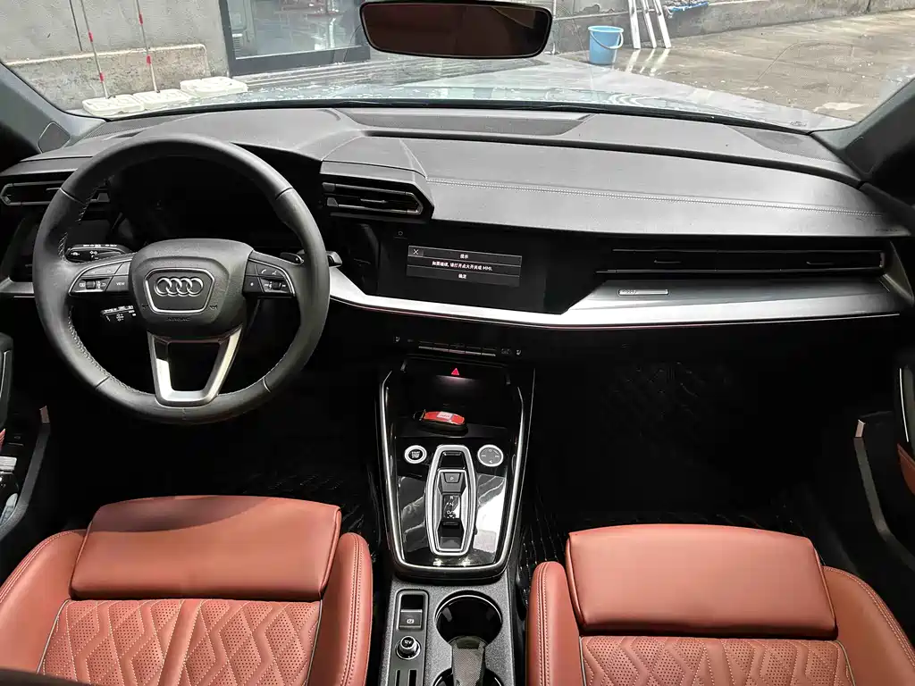 Audi Audi A3 2025 A3L Limousine 35 TFSI Flying Luxury + Premium Package 2024 - thumbnail 5