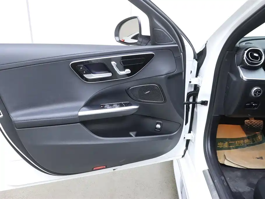 Mercedes-Benz Mercedes-Benz C-Class 2022 Facelift C 200 L Sport Edition 2023 - thumbnail 12