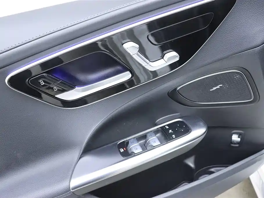 Mercedes-Benz Mercedes-Benz C-Class 2022 Facelift C 200 L Sport Edition 2023 - thumbnail 13