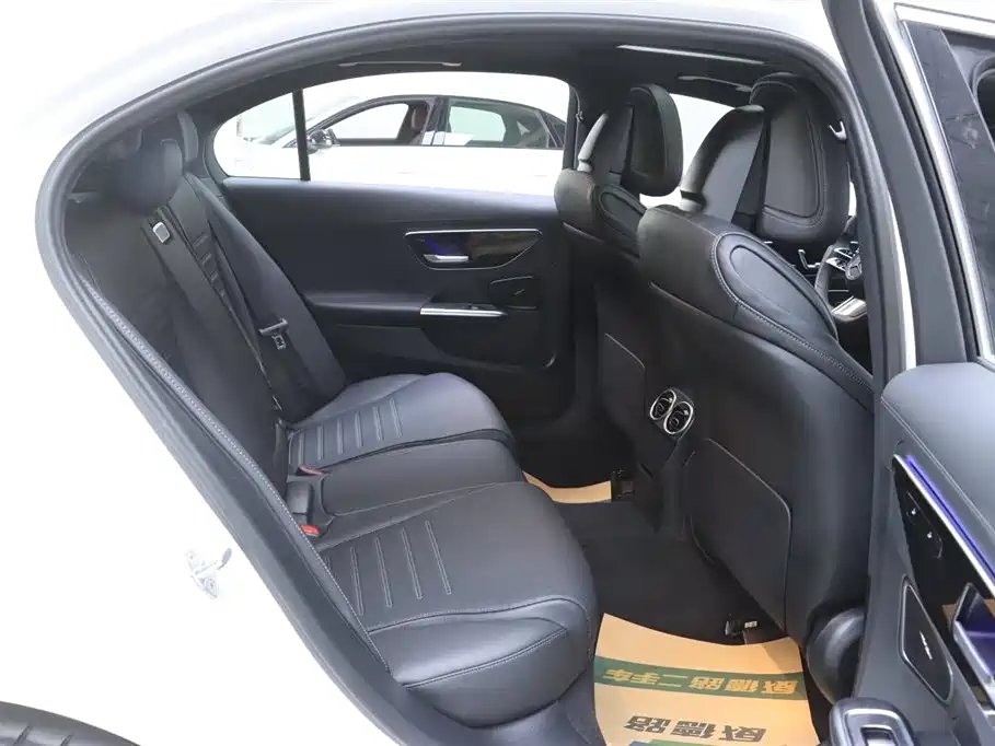 Mercedes-Benz Mercedes-Benz C-Class 2022 Facelift C 200 L Sport Edition 2023 - thumbnail 17