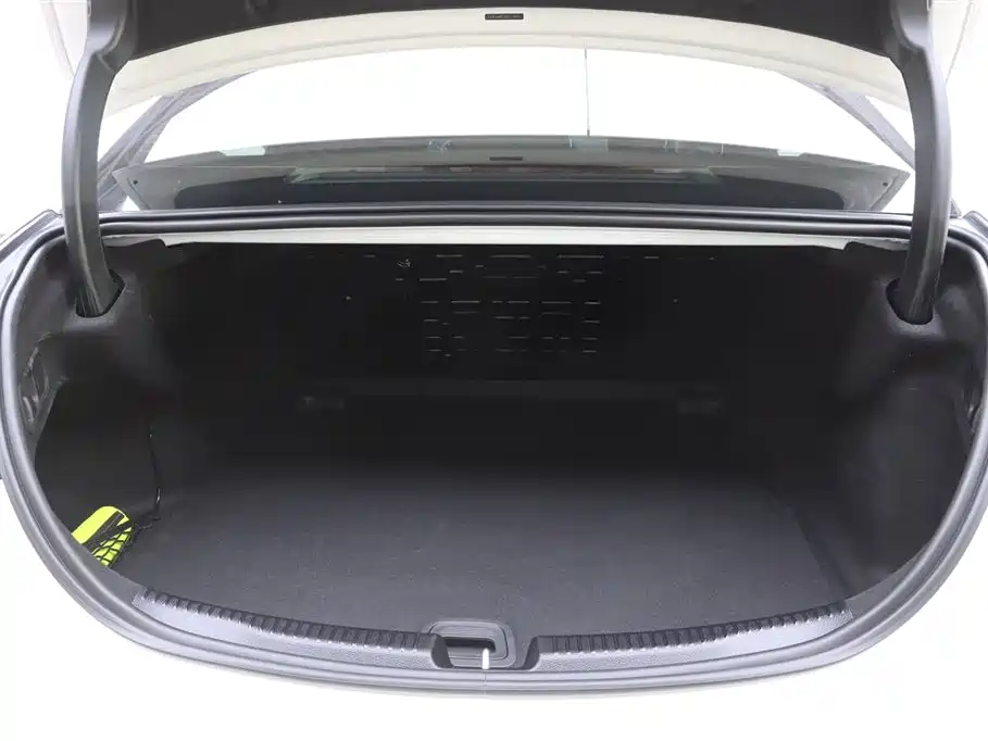 Mercedes-Benz Mercedes-Benz C-Class 2022 Facelift C 200 L Sport Edition 2023 - thumbnail 30