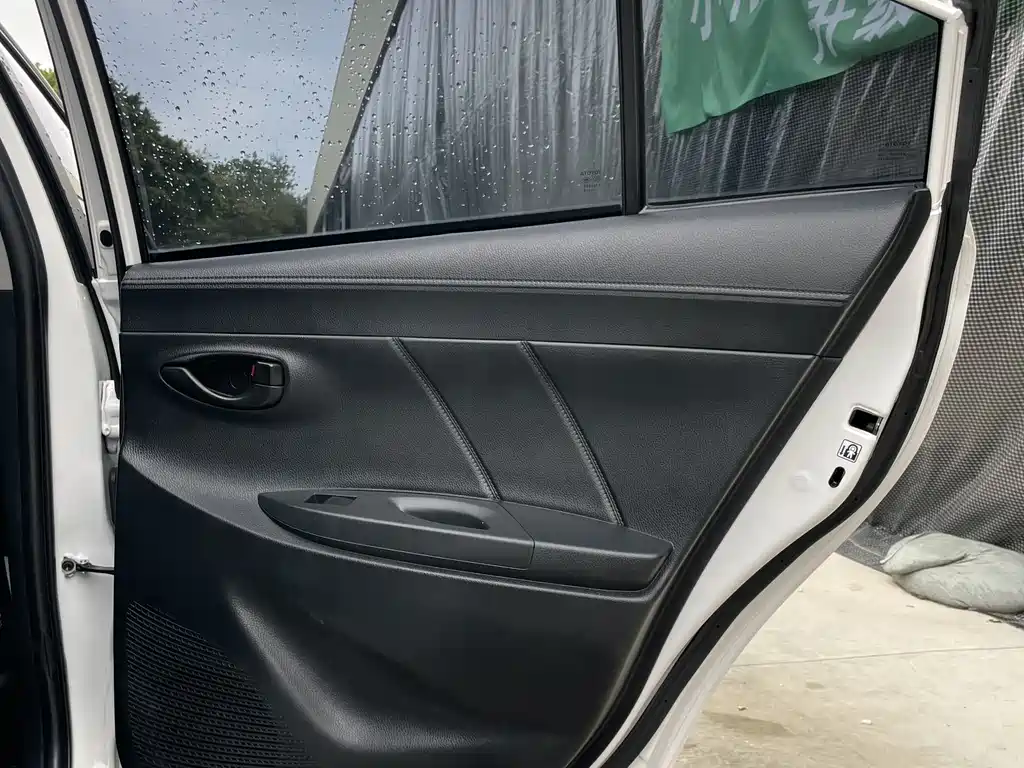 Toyota Toyota Vios 2022 Model 1.5L CVT Care Edition 2022 - thumbnail 25