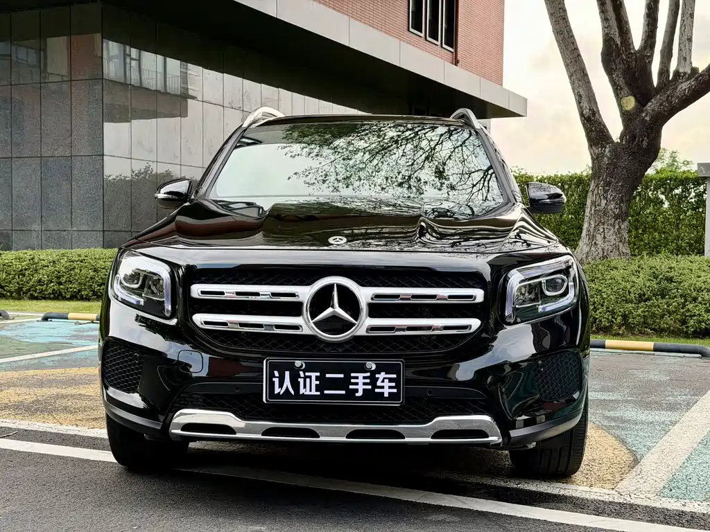 Mercedes-Benz Mercedes-Benz GLB 2023 GLB 220 Dynamic Model 2022 - thumbnail 2