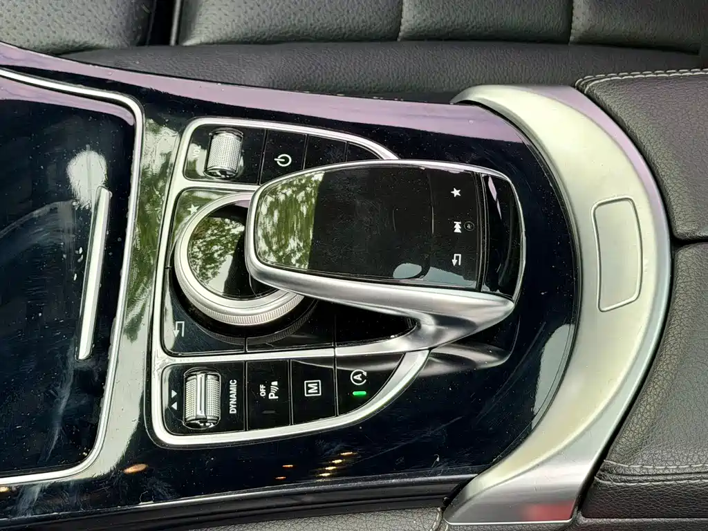 Mercedes-Benz Mercedes-Benz GLC 2016 GLC 200 4MATIC 2016 - thumbnail 11