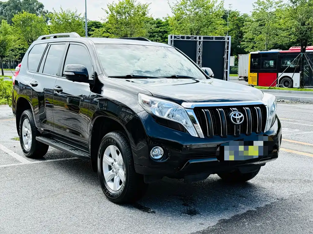 Toyota Toyota Prado 2016 2.7L Automatic Standard Edition 2017 - thumbnail 3