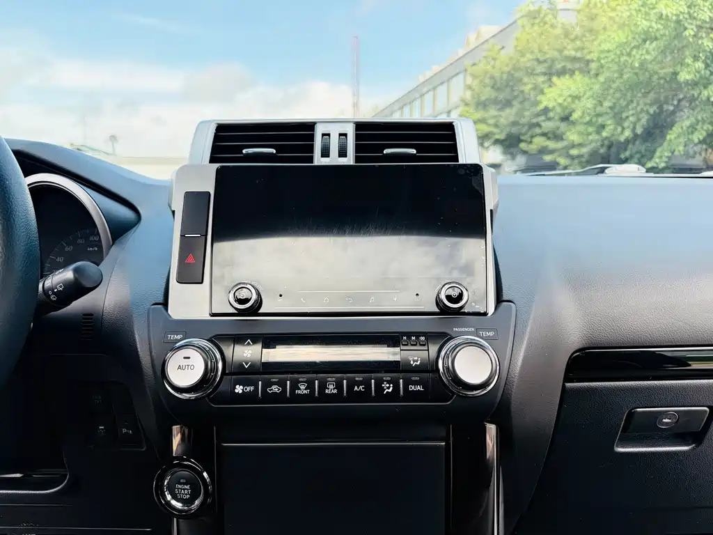 Toyota Toyota Prado 2016 2.7L Automatic Standard Edition 2017 - thumbnail 17