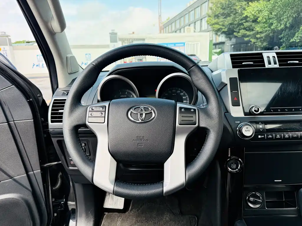 Toyota Toyota Prado 2016 2.7L Automatic Standard Edition 2017 - thumbnail 18