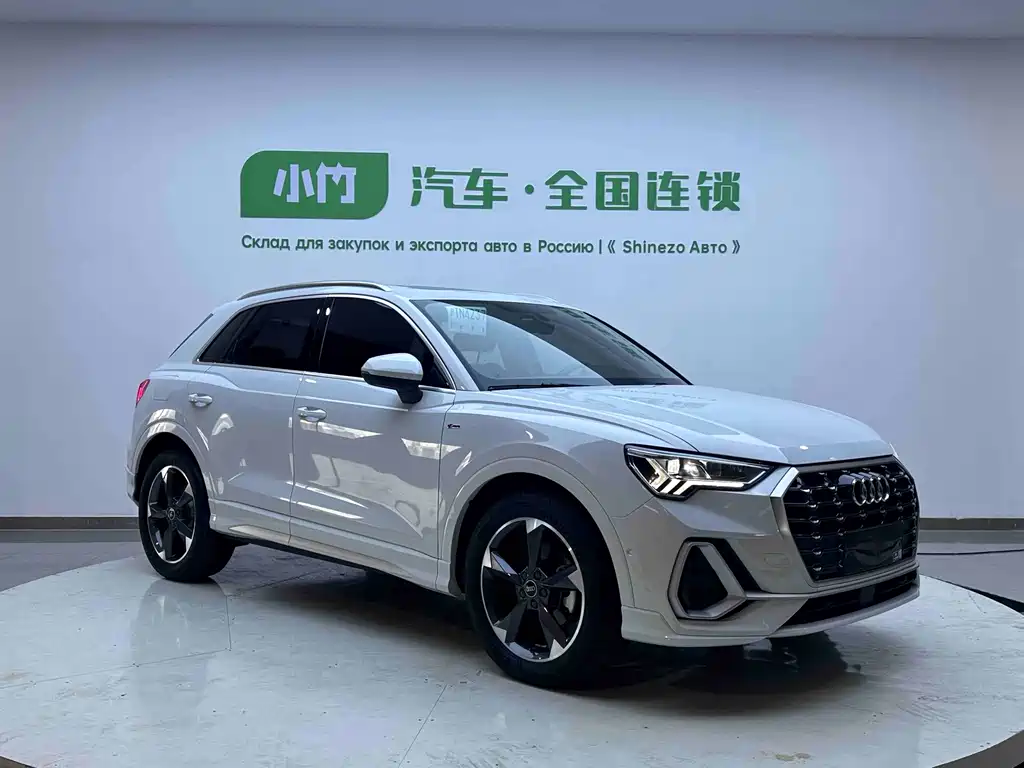 Audi Audi Q3 2022 35 TFSI Fashion Dynamic Edition 2022 - thumbnail 3