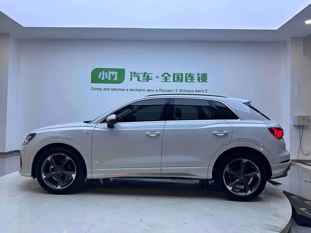 Audi Audi Q3 2022 35 TFSI Fashion Dynamic Edition 2022 - thumbnail 7