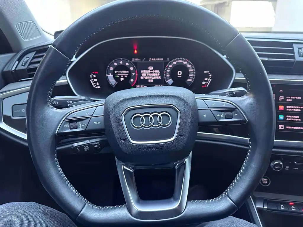 Audi Audi Q3 2022 35 TFSI Fashion Dynamic Edition 2022 - thumbnail 17