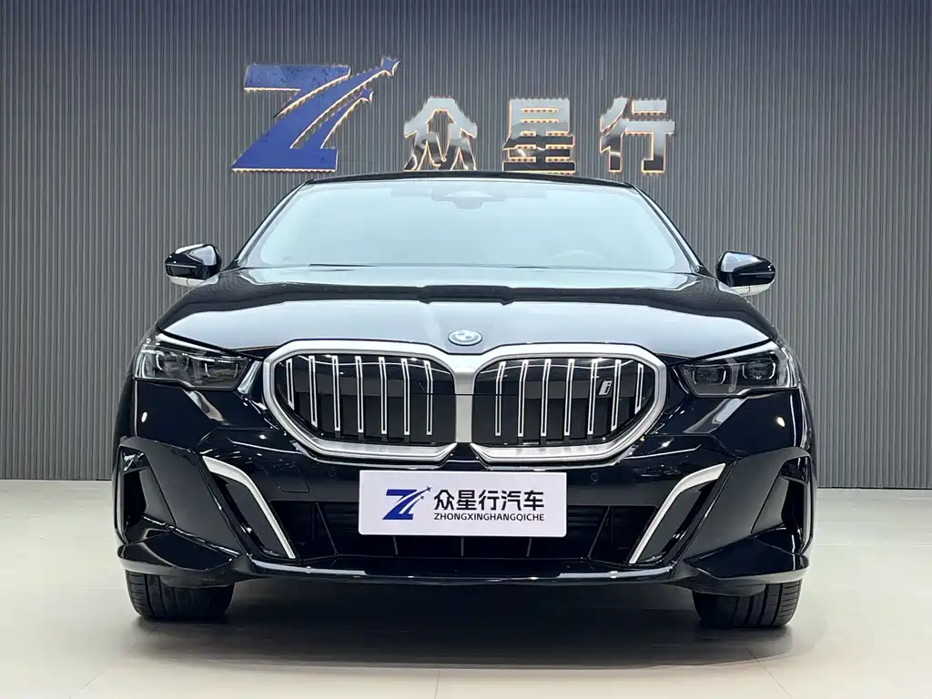 BMW BMW i5 2024 eDrive 35L M Sport Package 2024 - thumbnail 2