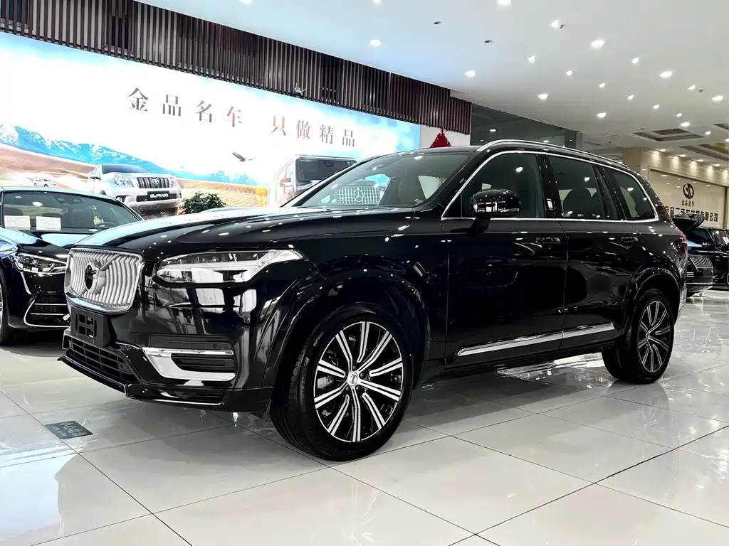 Volvo Volvo XC90 2024 B6 Momentum Luxury 7-seat 2025 - thumbnail 2