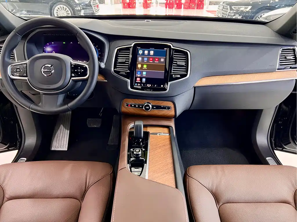 Volvo Volvo XC90 2024 B6 Momentum Luxury 7-seat 2025 - thumbnail 9