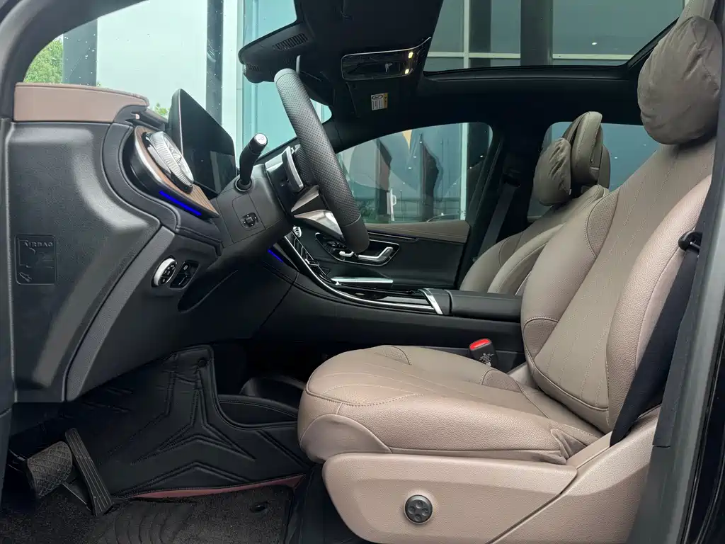 Mercedes-Benz Mercedes-Benz EQE SUV 2026 500 4MATIC Pioneer Edition 2026 - thumbnail 8