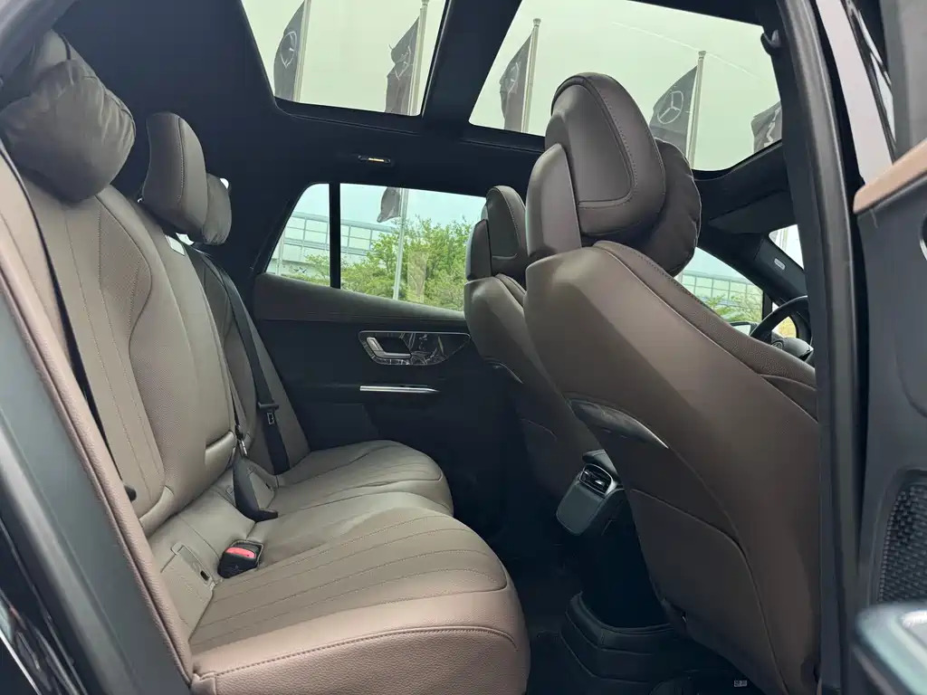 Mercedes-Benz Mercedes-Benz EQE SUV 2026 500 4MATIC Pioneer Edition 2026 - thumbnail 26