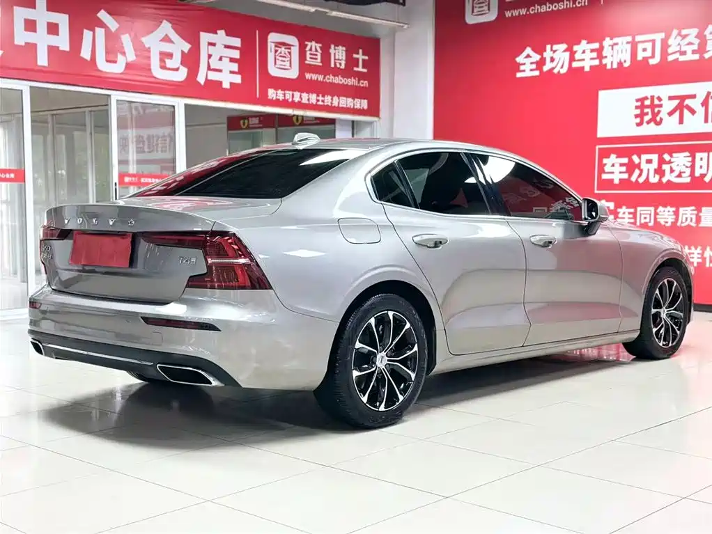 Volvo Volvo S60 2021 T4 Momentum Luxury Edition 2021 - thumbnail 6