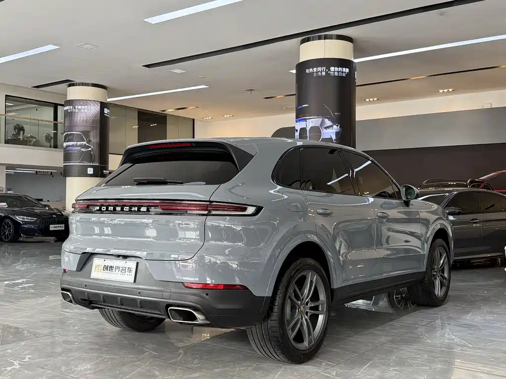 Porsche Porsche Cayenne 2024 3.0T 2024 - thumbnail 3