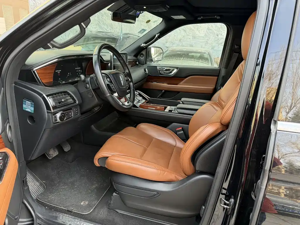 Lincoln Lincoln Navigator 2018 3.5T Reserve AWD Long Wheelbase Standard Version 2019 - thumbnail 3