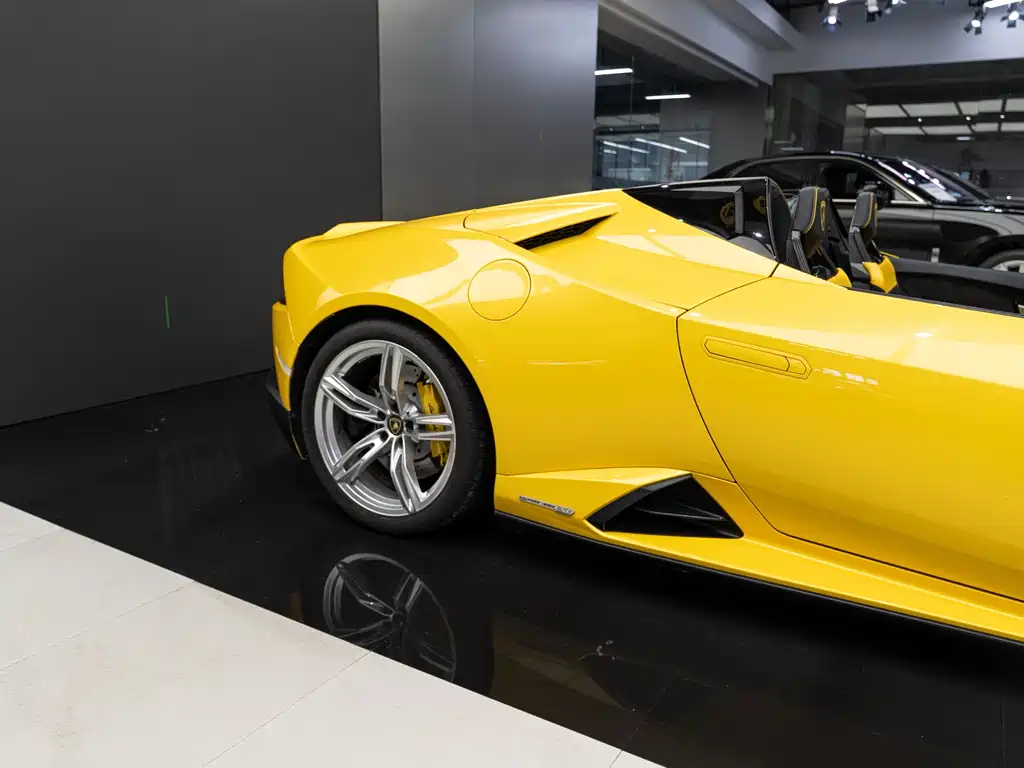 Lamborghini Lamborghini Huracán 2020 Huracán EVO RWD Spyder 2021 - thumbnail 15