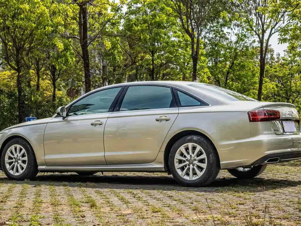 Audi Audi A6L 2017 30 FSI Technology Model 2016 - thumbnail 4